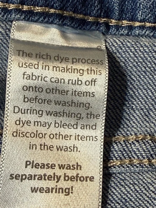 Time and Tru Faded Light Blue Distressed Mid Rise Jean Shorts. Size 14 - Picture 5 of 8